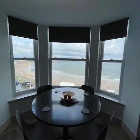 Superb 2 Bedroom Sea View Flat Scarborough Esterno foto