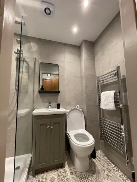 Superb 2 Bedroom Sea View Flat Scarborough Esterno foto