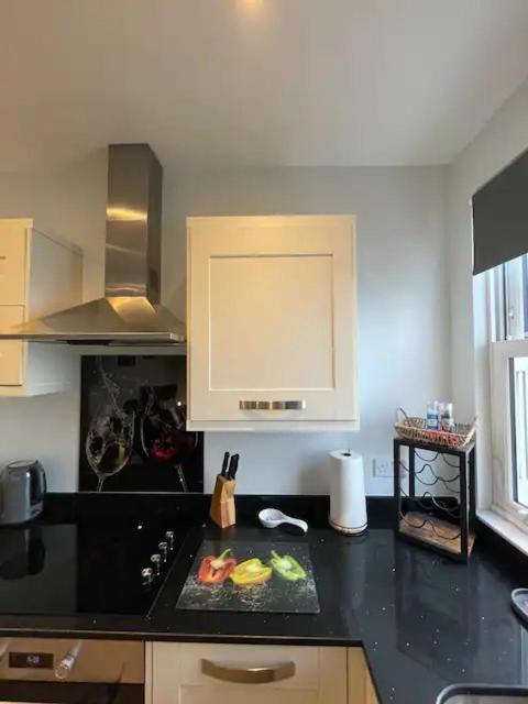 Superb 2 Bedroom Sea View Flat Scarborough Esterno foto